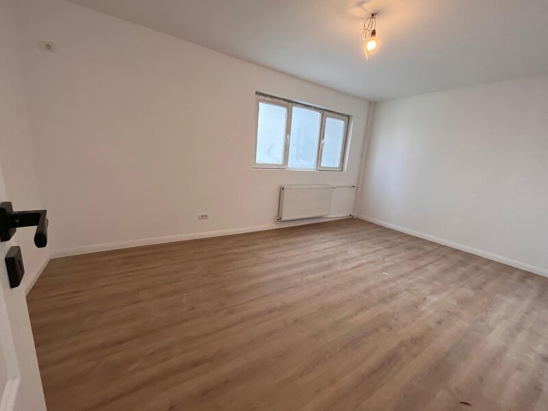 Nicolae Grigorescu, metrou Piata Salajan, in curs de renovare.